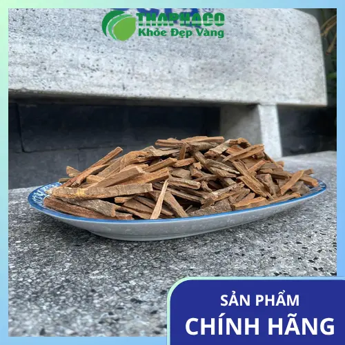 Hậu Phác thật đã được sơ chế và cắt lát