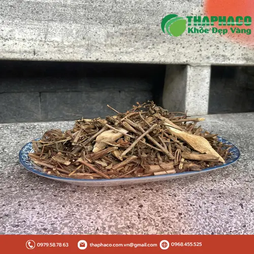 Mái tóc đen óng mượt mà sau khi dùng hương nhu