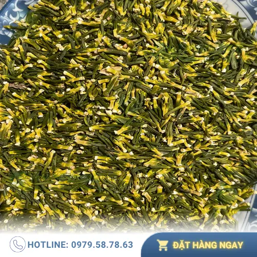 Cách pha trà tim sen sấy khô Noni Tấn Phát đúng cách