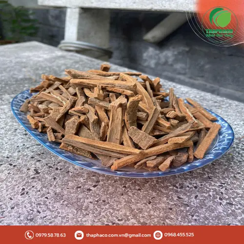 Sản phẩm hậu phác khô đóng gói tiêu chuẩn từ Noni Tấn Phát