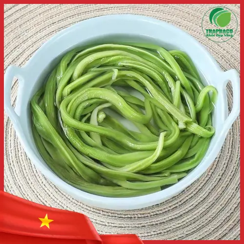 Ngâm rau tiến vua với nước chua ngọt