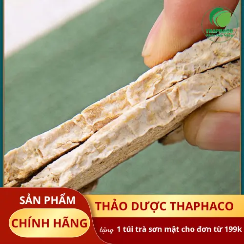 Đóng gói bạch truật khô tại THAPHACO cẩn thận